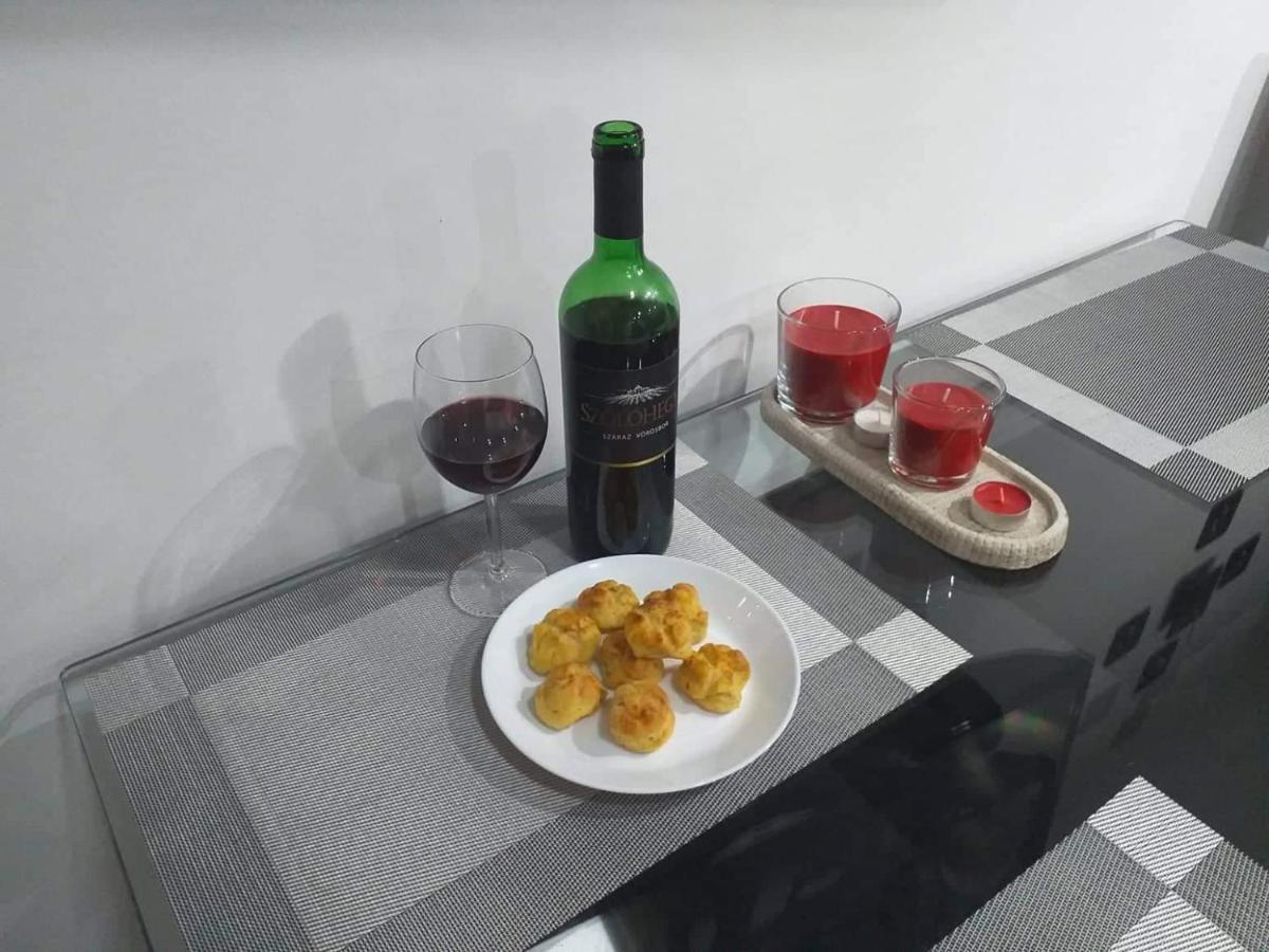 Little-Oasis Apartment 布达佩斯 外观 照片
